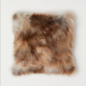 H&M Faux Fur Throw Pillow Cover
